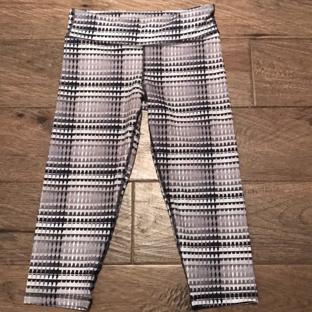 Ladies Zobha Capri leggings